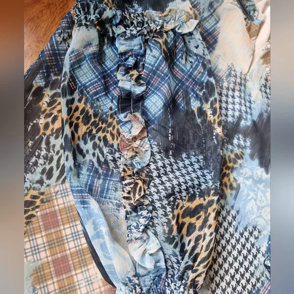 Northern Reflections Women's Multi-Patterned Boho Ruffled Flowy Top - Picture 5 of 11